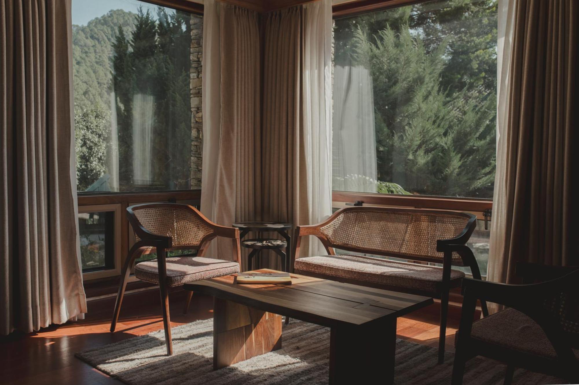 Brij Atmanya Bhowali, Nainital, A Luxury Mountain Escape المظهر الخارجي الصورة